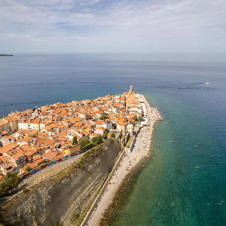 Sailor's Haven Apartma *