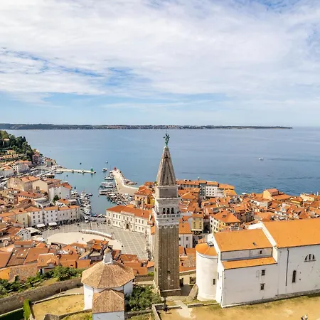 Sailor's Haven Piran